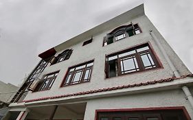 Oyo Flagship 47280 Hamid Hotel And Restaurant